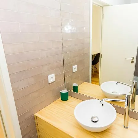 Guest H4u - Fontainhas Appartement Oporto