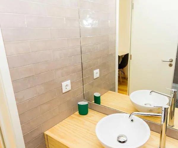 Guest H4u - Fontainhas Apartman Porto