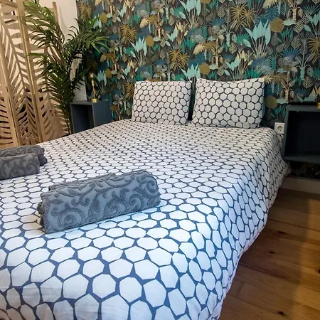 Guest H4u - Fontainhas * Oporto